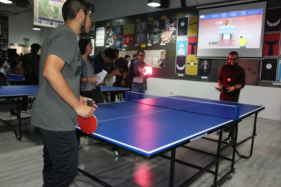 Deathline Una noche de PingPong y Networking en el IPP Mercado Negro