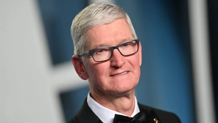 Crisis en Apple: Director ejecutivo tendrá recorte salarial del 40%