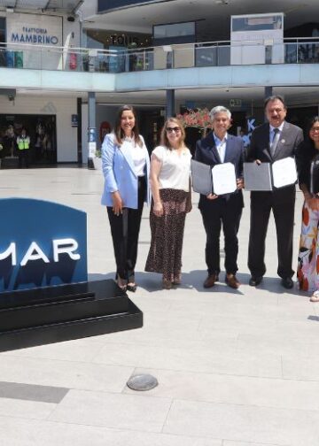Larcomar se convierte en el primer centro comercial en recibir la licencia de Marca Perú